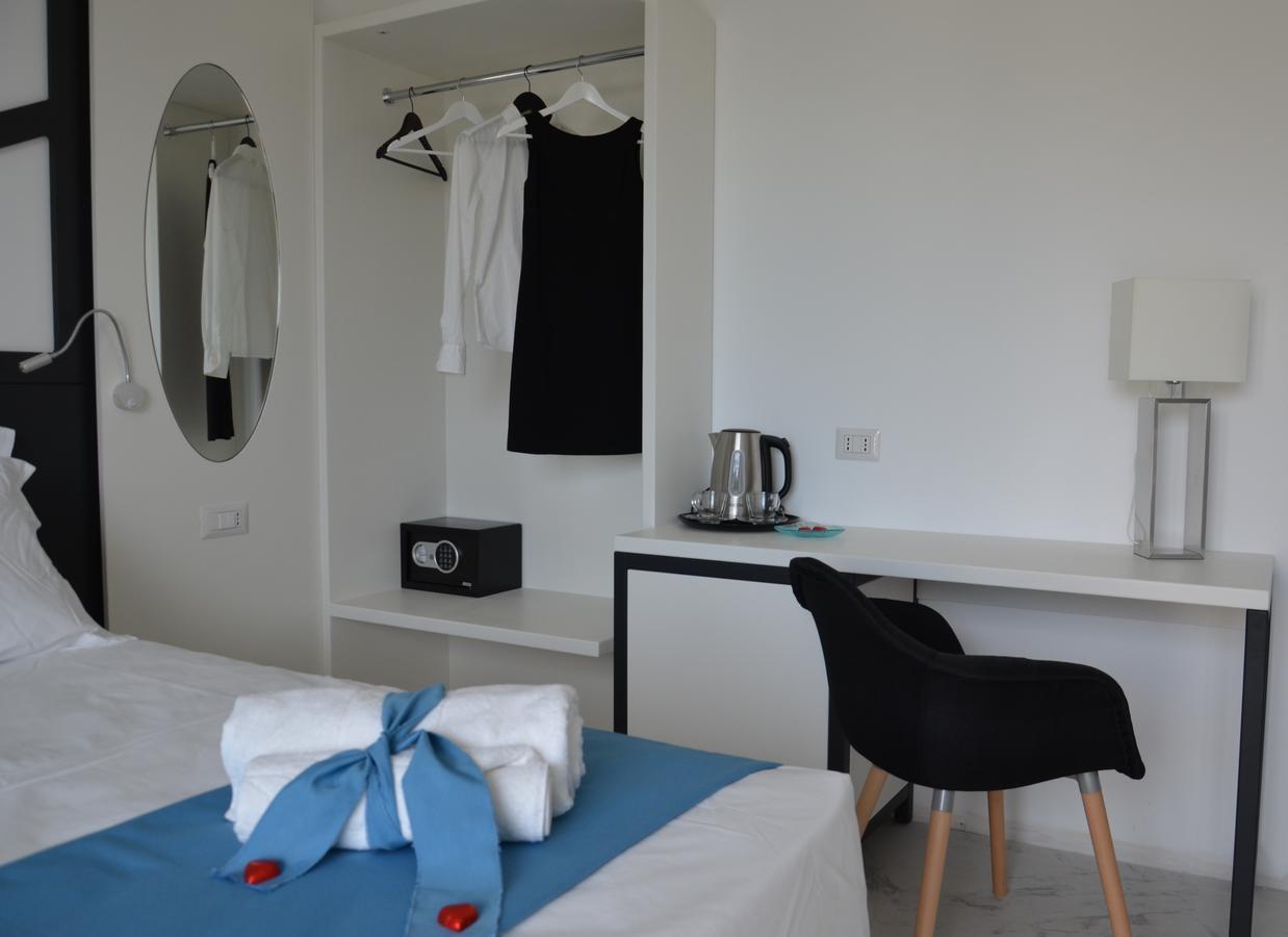 סנטה דומניקה Centurio Luxury Rooms מראה חיצוני תמונה